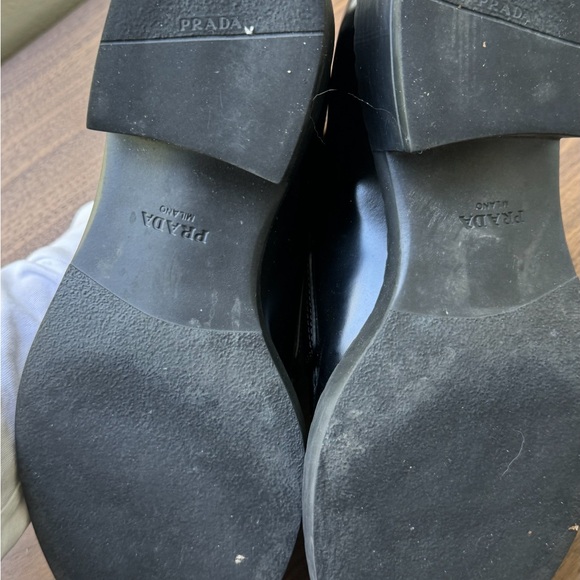 Prada loafers. - Picture 4 of 5